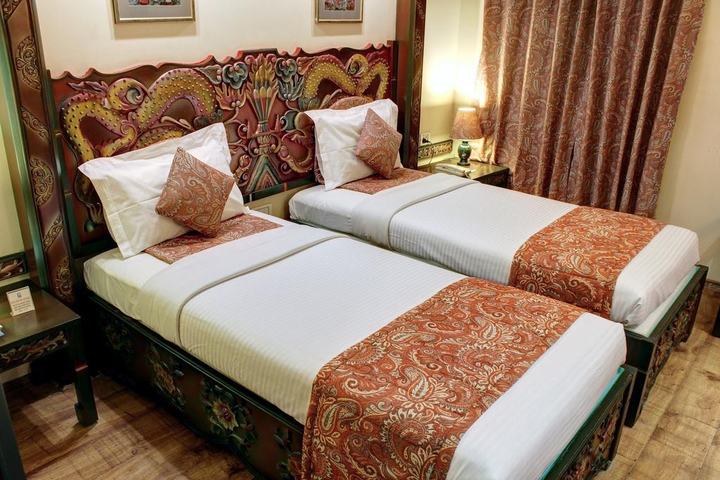 Palace On Ganges - Heritage Hotel Waranasi Zewnętrze zdjęcie