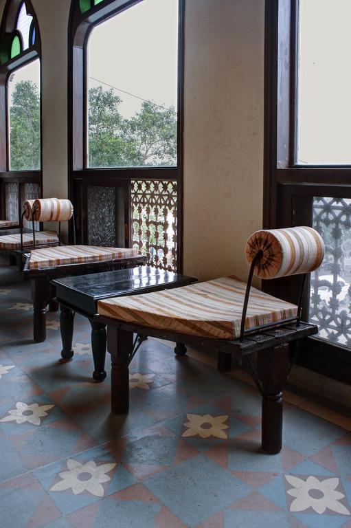 Palace On Ganges - Heritage Hotel Waranasi Zewnętrze zdjęcie