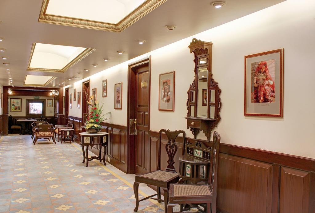 Palace On Ganges - Heritage Hotel Waranasi Zewnętrze zdjęcie